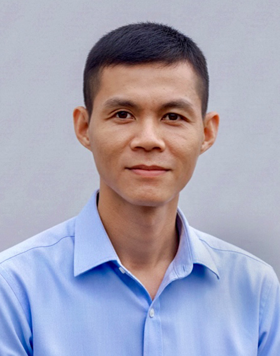 Mr. Vaddhana KONG